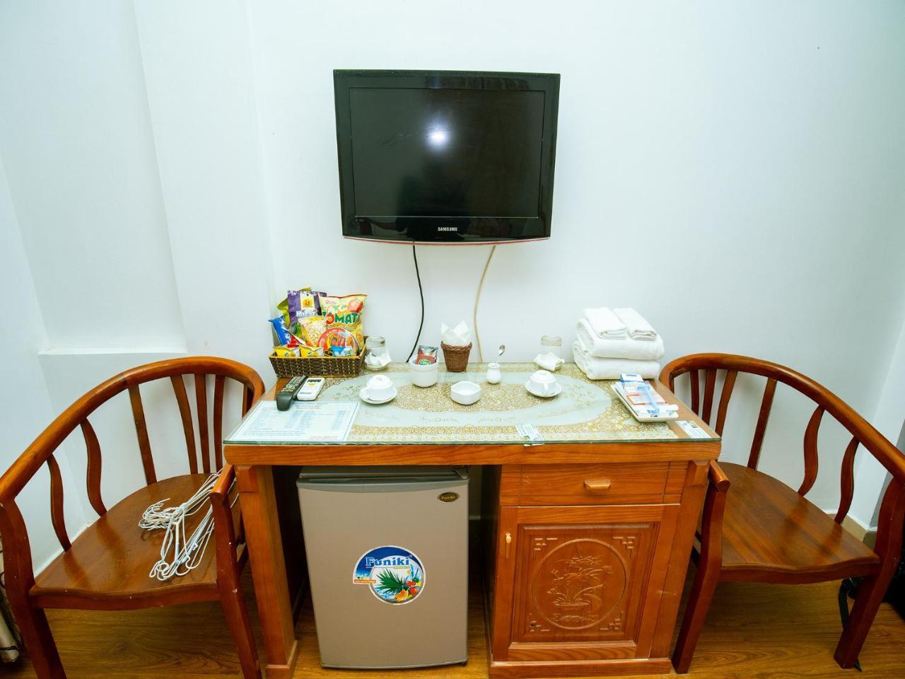 Phuong Dong Hotel Hanoi Exteriör bild